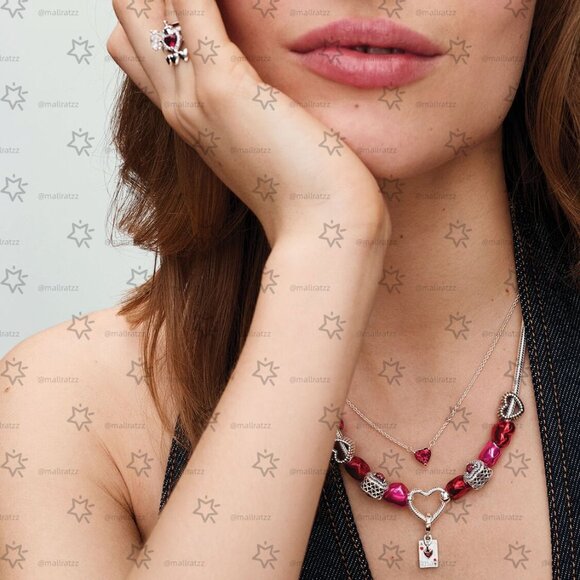 Pandora Disney Villains Queen of Hearts Double Dangle Charm - Picture 5 of 5